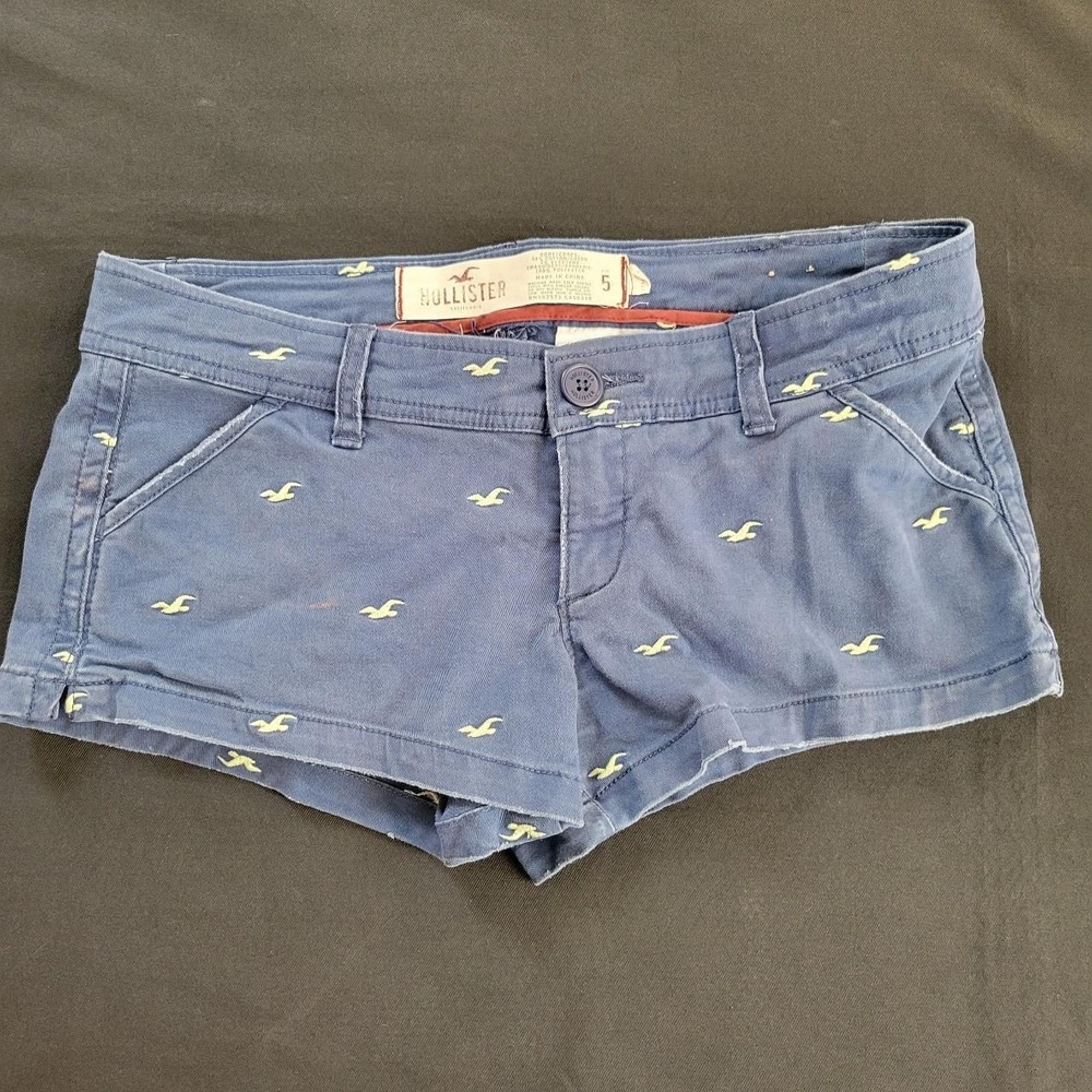 Hollister Blue Embroidered Seagull Logo Chino Shorts Size 5(32")Low Rise Stretch